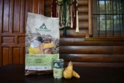 Traveness Nourriture Naturel Recette Grain Free D -Miscota Soldes Boutique saco traveness lamb 635aa48274b52 g